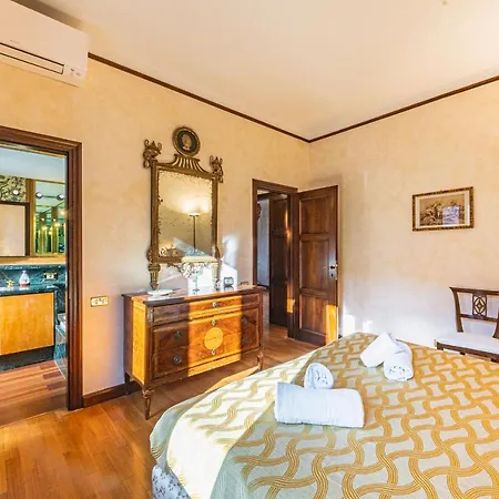Ca' Pellegrini Luxury Grand Canal Apartament